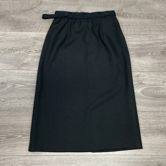 Vintage Haberdashery by Personal Black Waist Watcher Skirt 8 - Picture 16 of 16